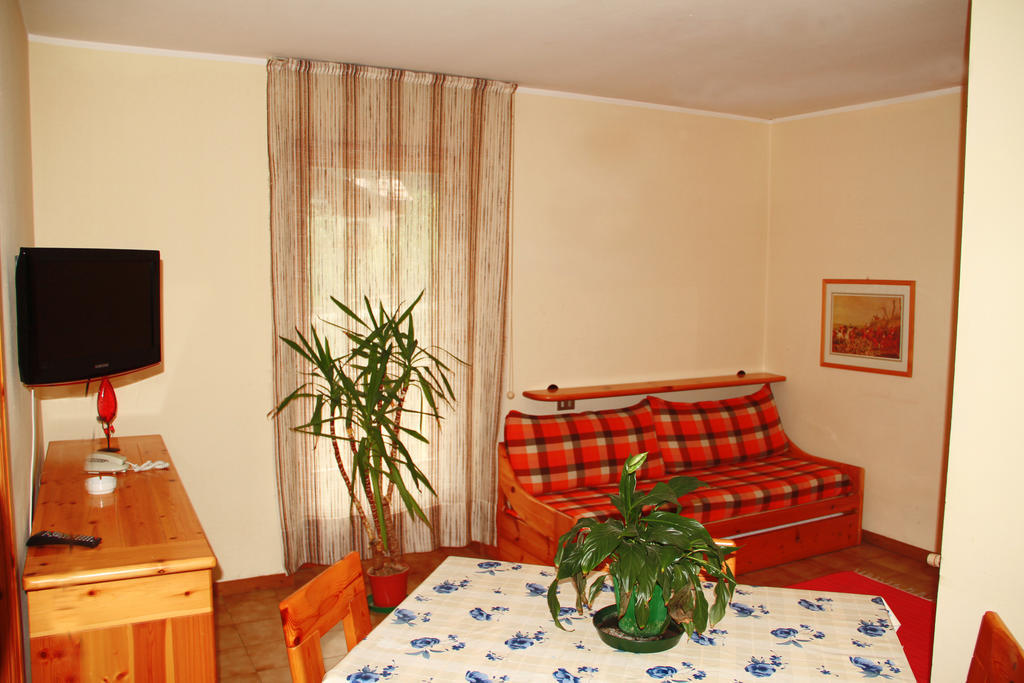 Residence Raethia Tra Bormio E Livigno Pradelle Номер фото
