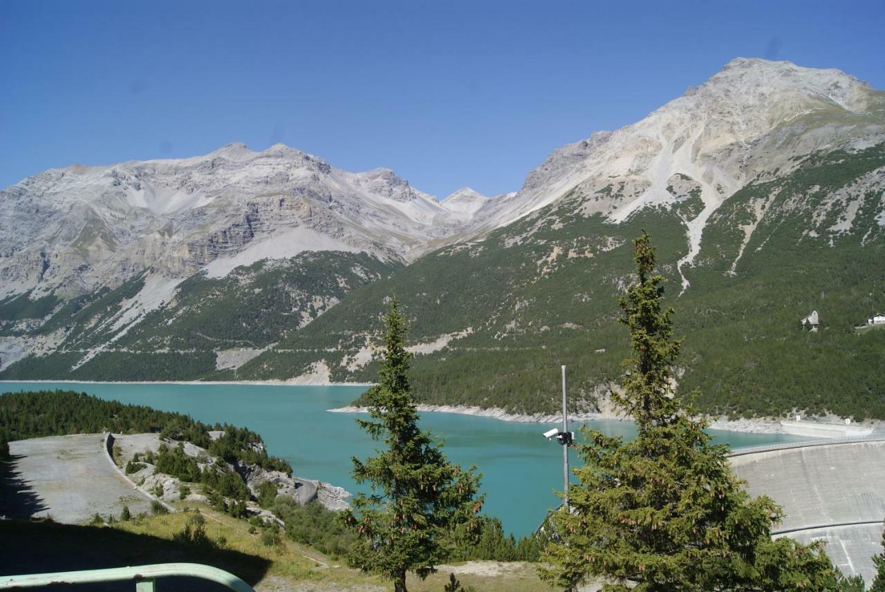 Residence Raethia Tra Bormio E Livigno Pradelle Экстерьер фото